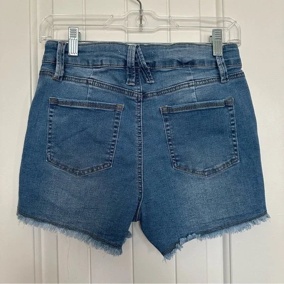 Woman’s Denim Frayed Hem Shorts - Picture 4 of 8